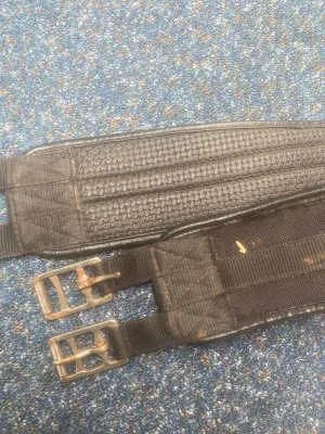 41” black comfort girth