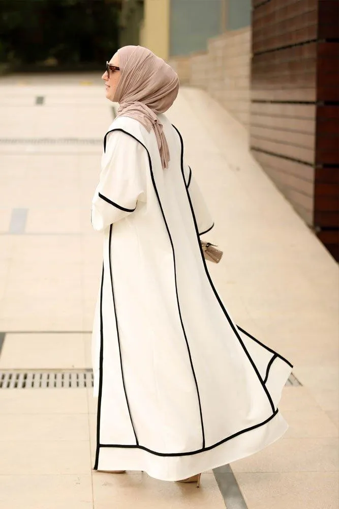 Beyaz Sport abaya