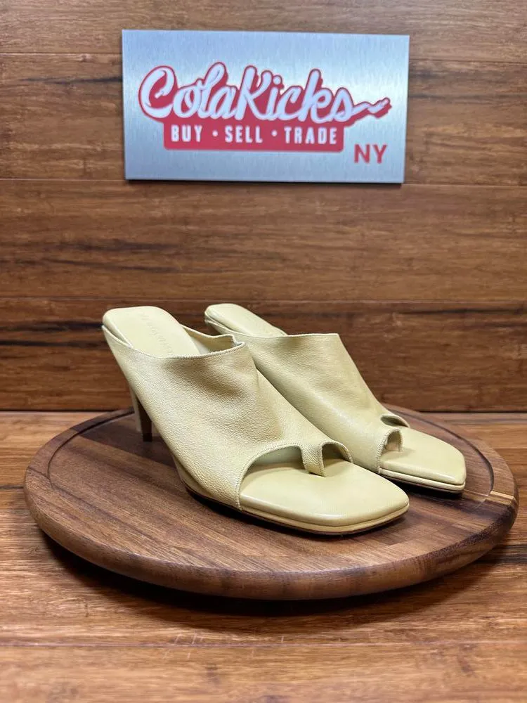 Botega Veneta Toe-Strap Leather Sandal Heels Beige (tried on, EU39.5)