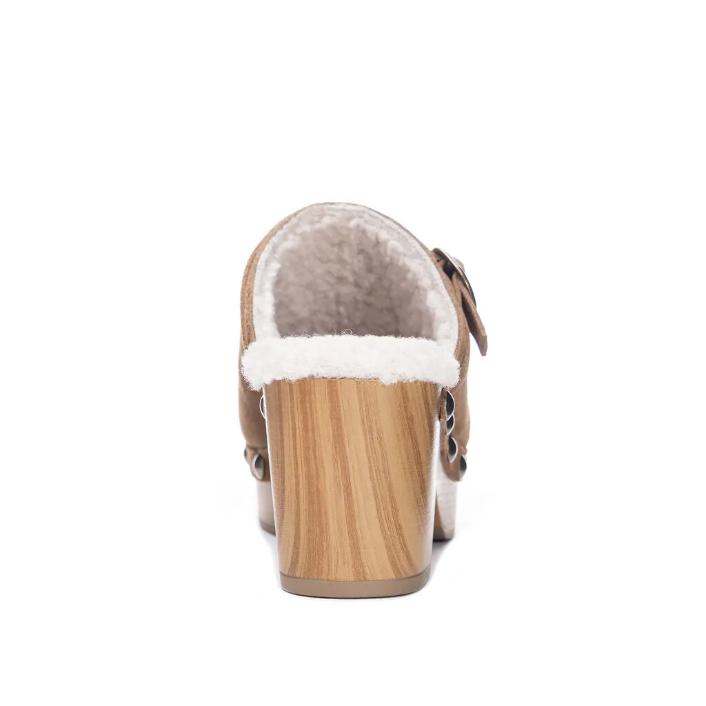 Carlie Clog