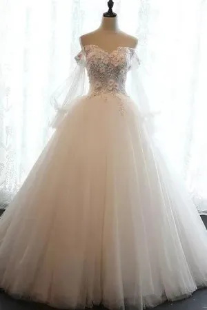 Chic Ball Gown Off-the-shoulder Sweep Train Long Sleeves Tulle Bridal Gown Wedding Dresses OHD148