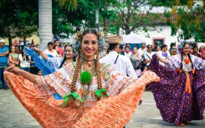 Costa Rica - Where Rainforests Meet Pristine Beaches: A 10 Day Itinerary to Camping, Surfing, Climbing, Hiking, and Zip-Lining
