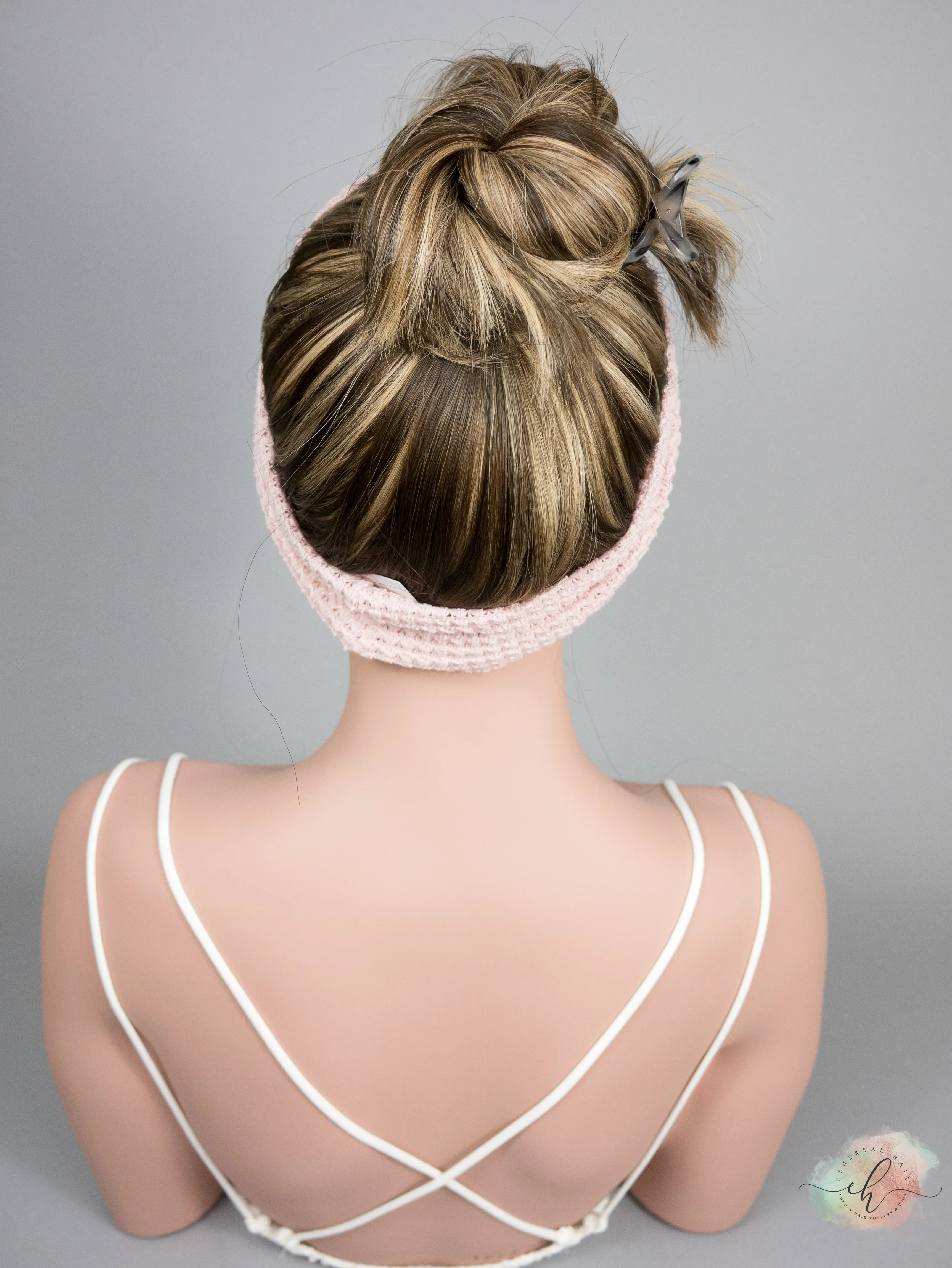 “COVE" Premium Pony Wig: Sz. L, 23"