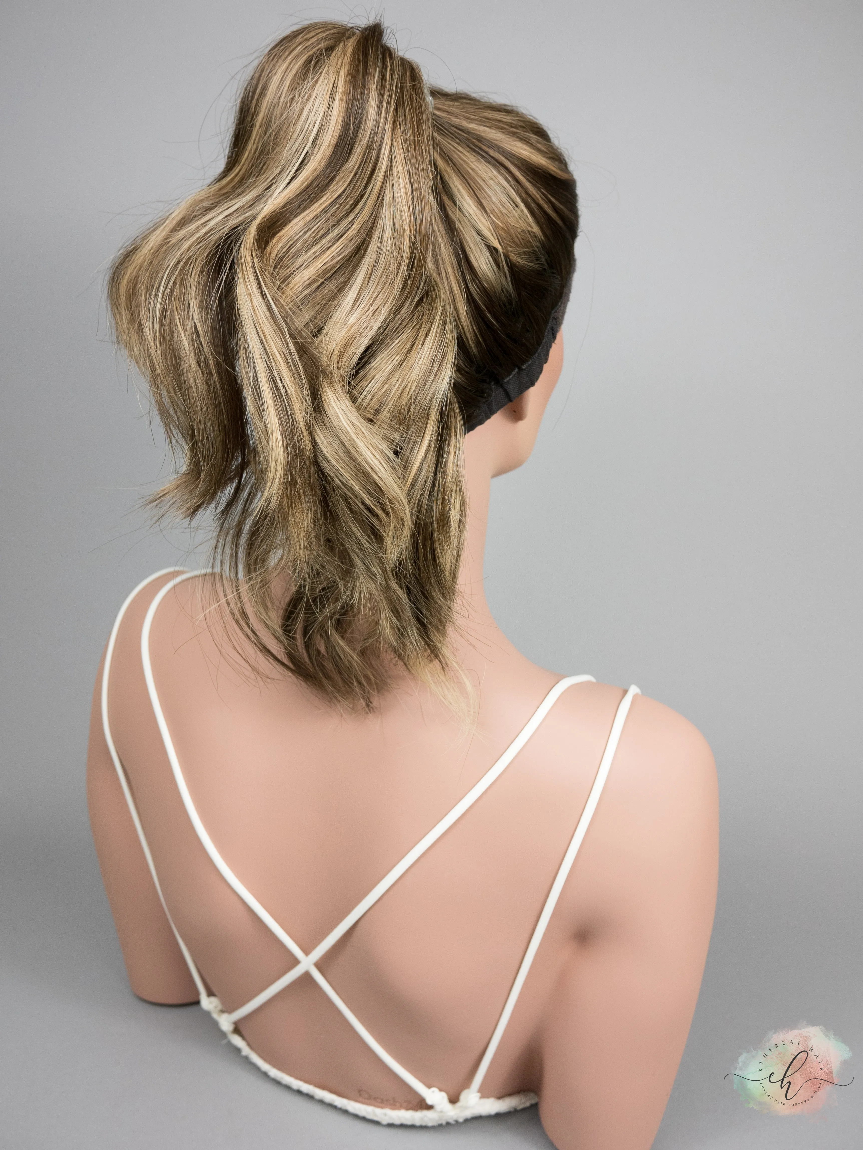 “COVE" Premium Pony Wig: Sz. L, 23"