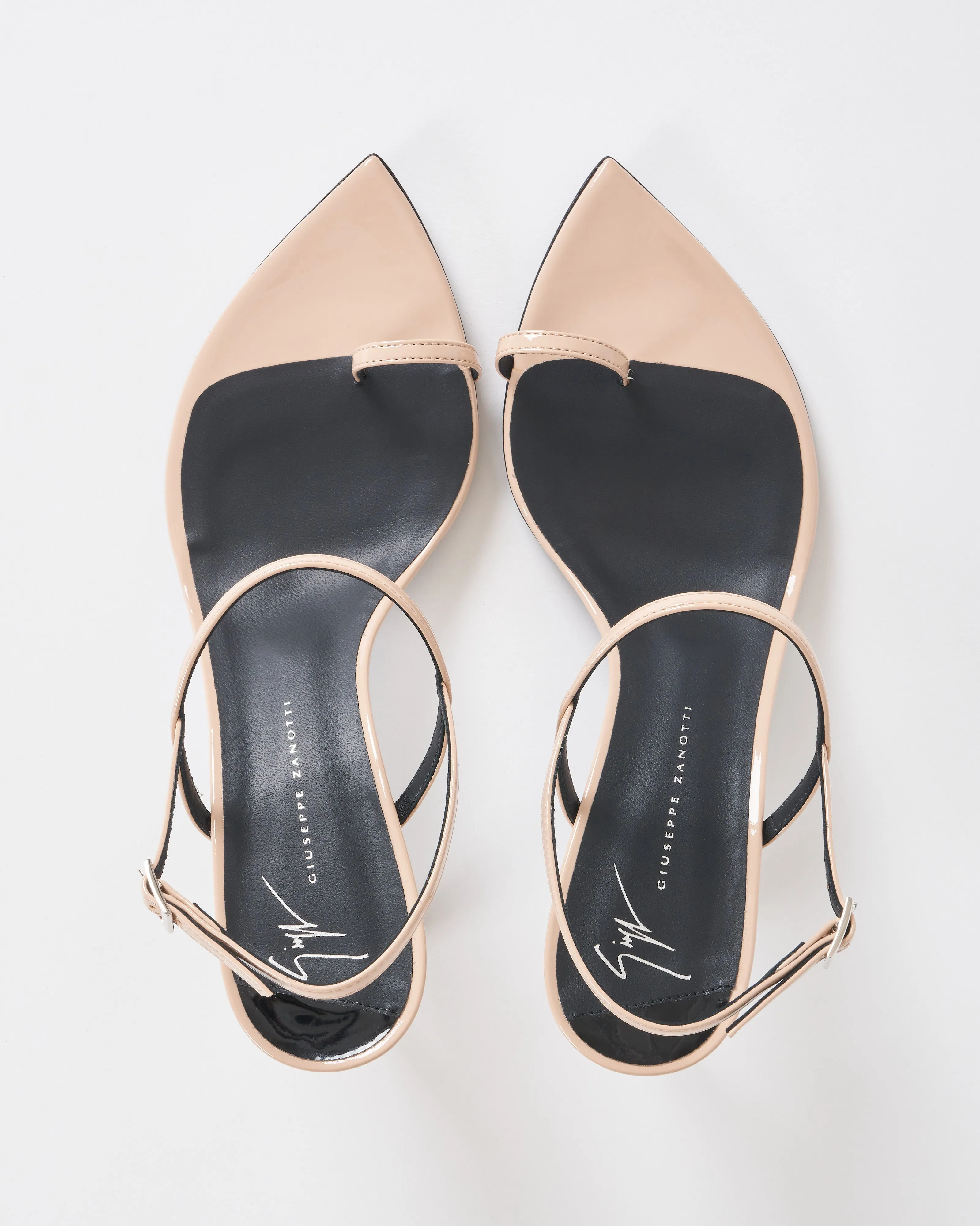 heeled sandal with pointed toe ring