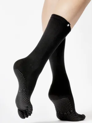 KNEE HIGH FULL TOE YOGA SOCKS, BLACK