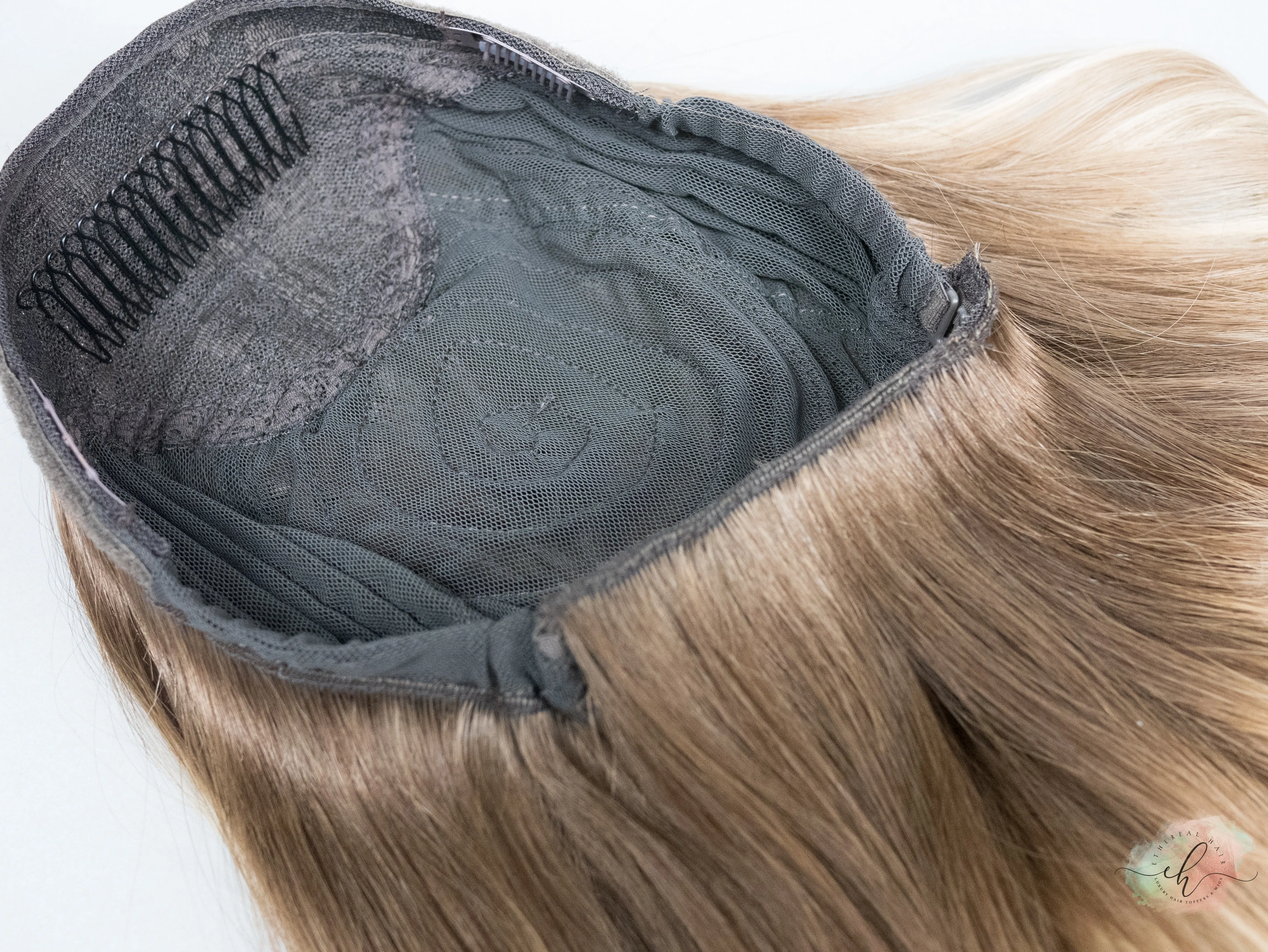 “LILITH" Premium Pony Wig: Sz. L, 21"