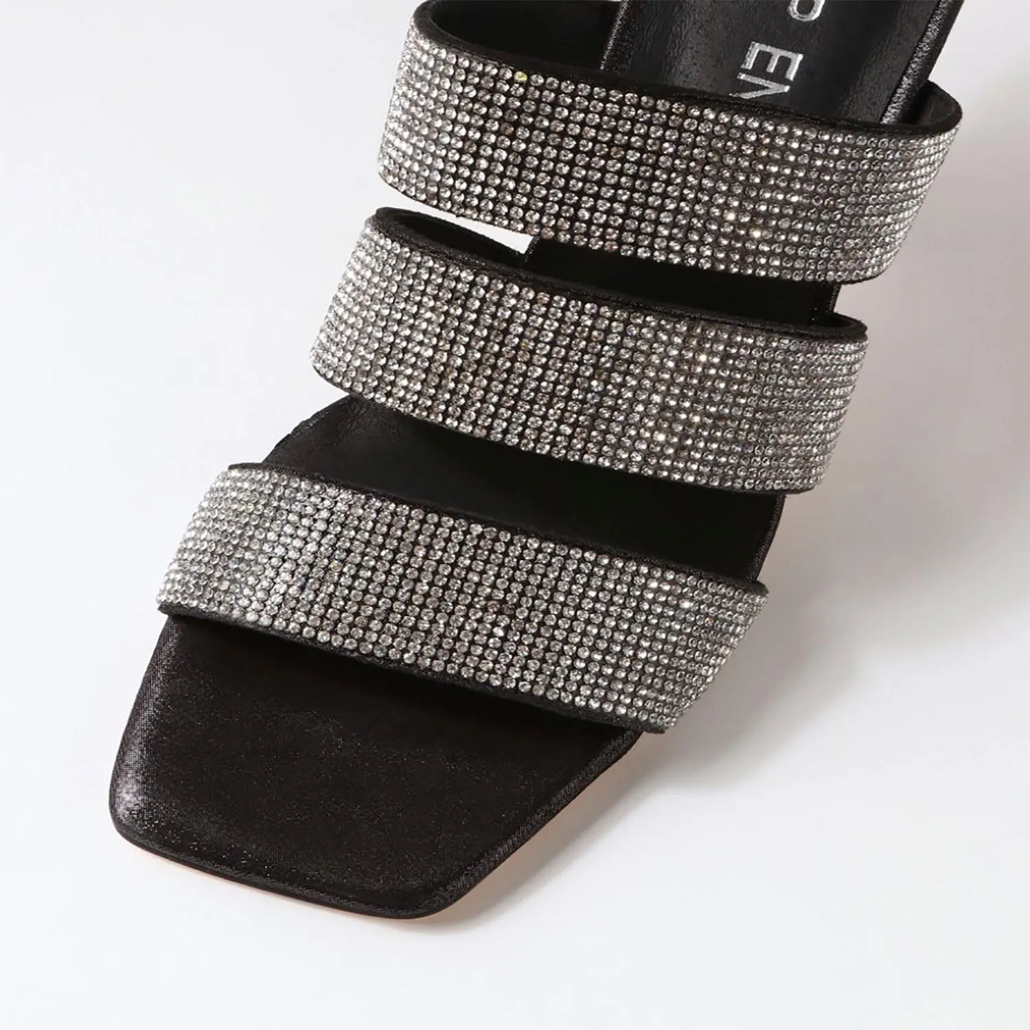 Lomme Heel - Black - TE2