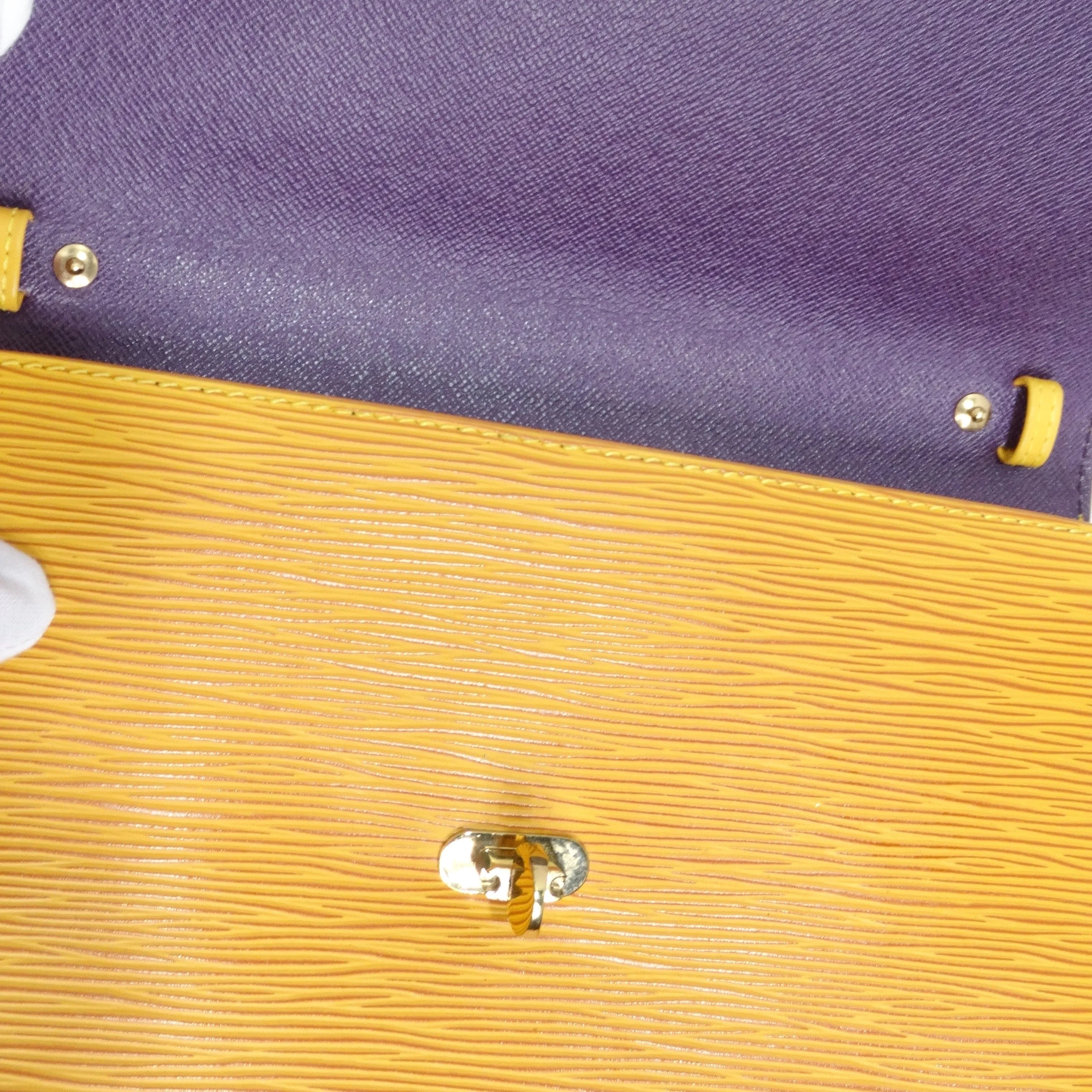 Louis Vuitton Arche Pochette Epi Leather Shoulder Bag