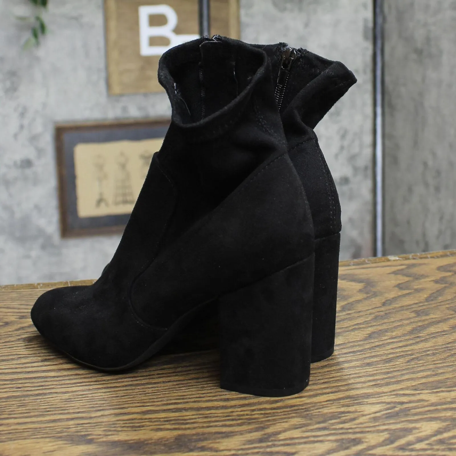 Madden Girl Women's Rapidd Fashion Boot 1049850-76532 Black 6M
