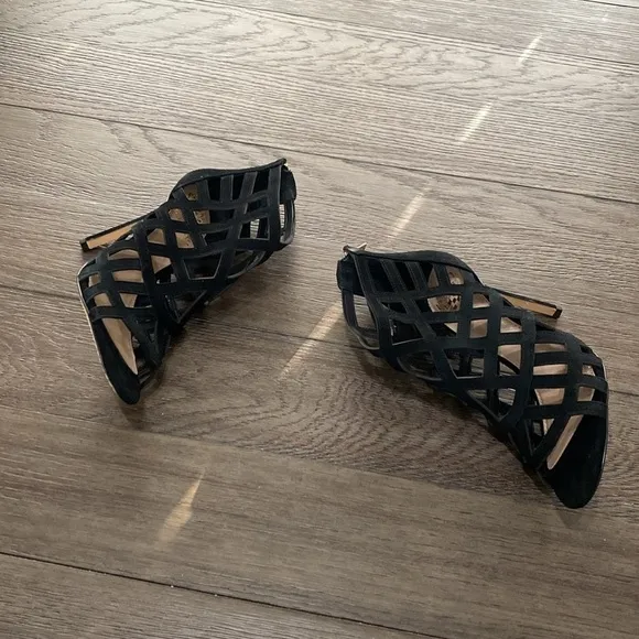 NEW Vince Camuto Tatianna Black Cutout Suede Peep Toe Heels | Size 8 1/2
