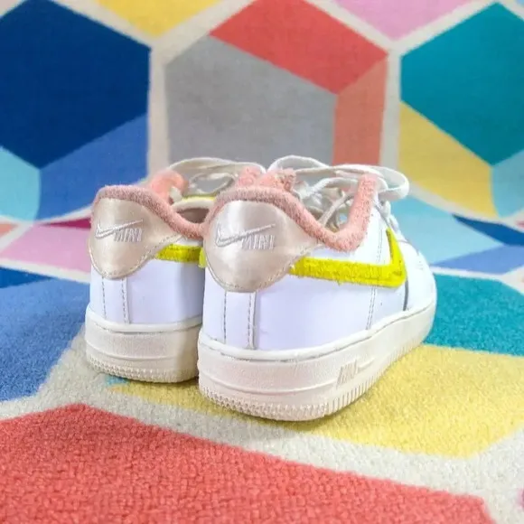 Nike Force 1 LV8 PS Girls Shoes Size 1Y