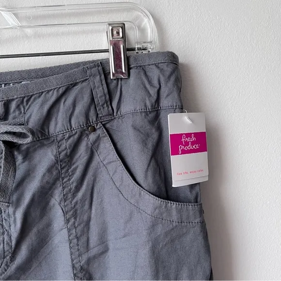 NWT Fresh Produce Pedal Pusher Roll Tab Cotton Spandex Shorts Gray Sz M