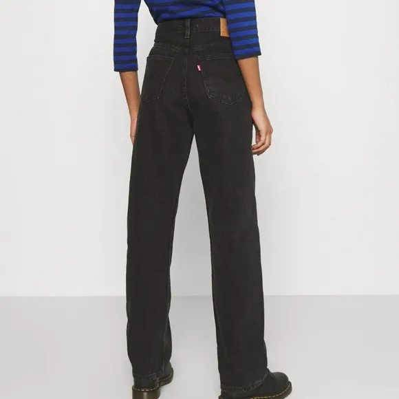 NWT Levi's Premium Black Soul Loose Straight Jeans
