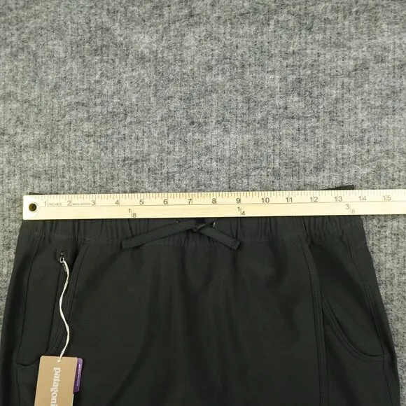 Patagonia Fleetwith Skort Womens Extra Small Black Pockets Outdoors‎ NWT Hiking