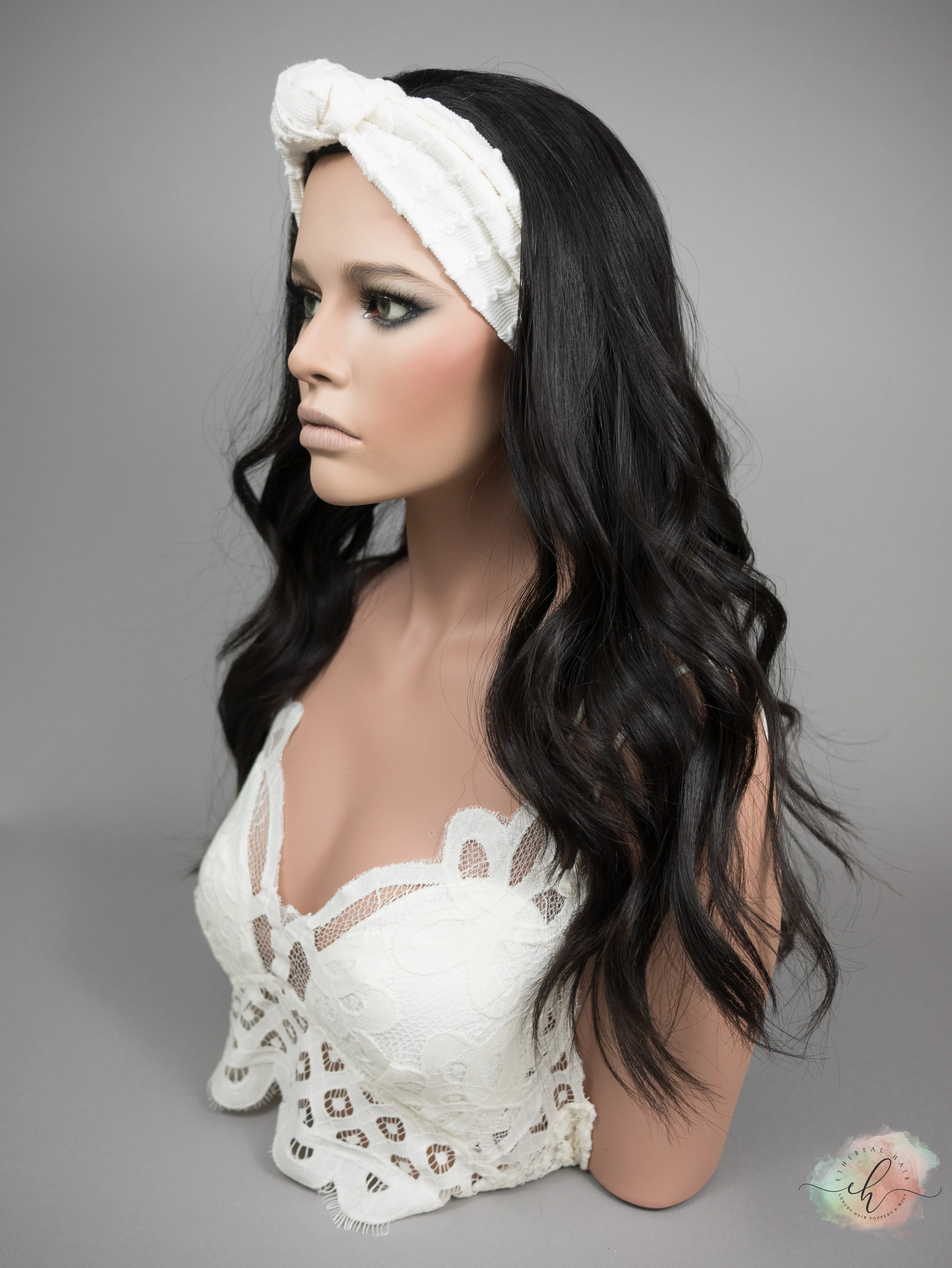 “RAVEN" Premium Pony Wig: Sz. S, 23-24"