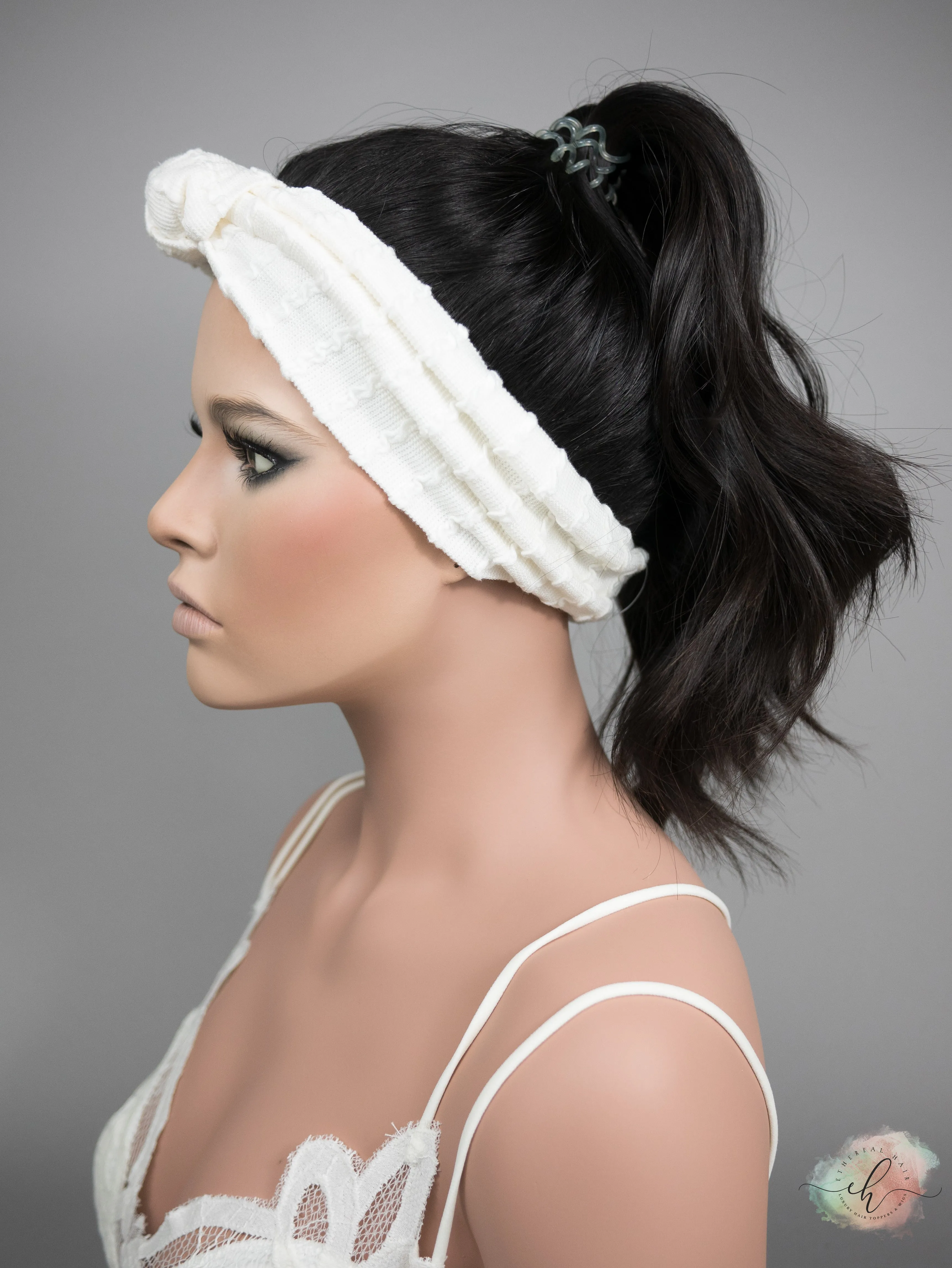 “RAVEN" Premium Pony Wig: Sz. S, 23-24"