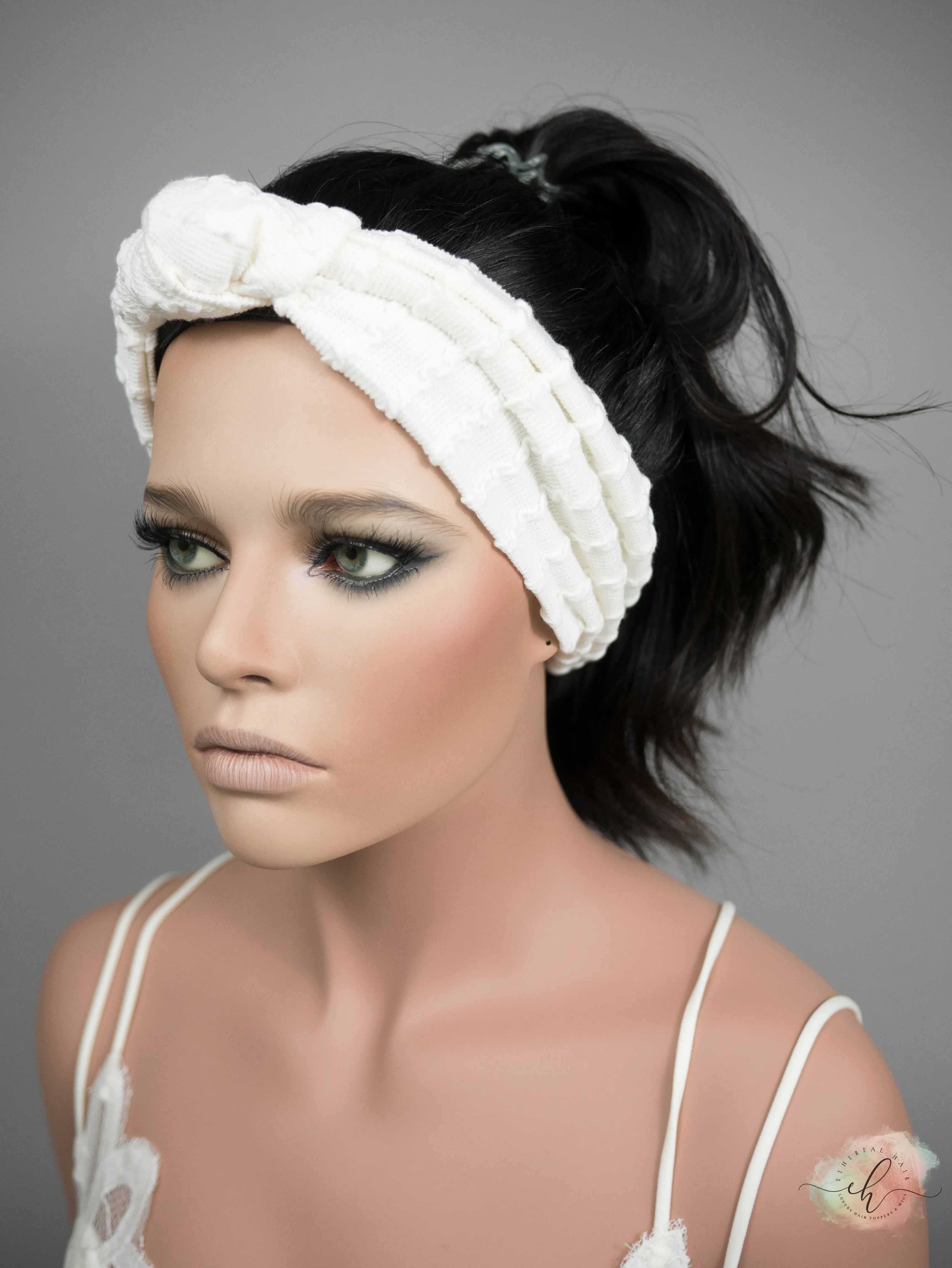 “RAVEN" Premium Pony Wig: Sz. S, 23-24"
