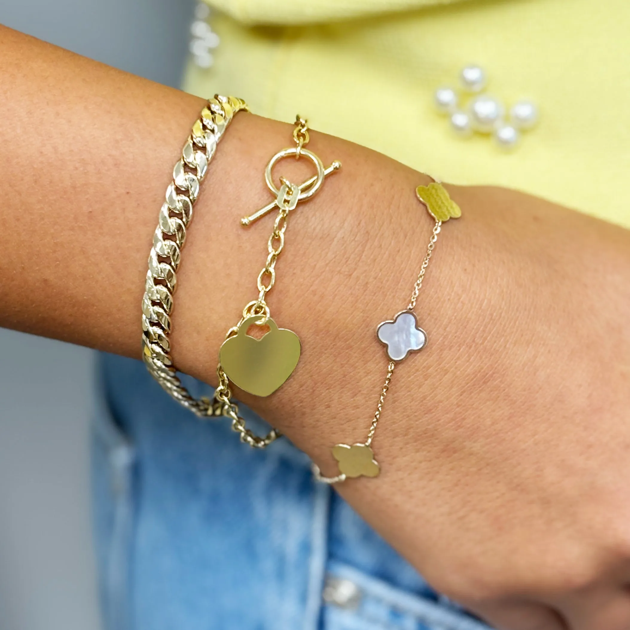 Small Mother of Pearl and Gold Clover Bracelet