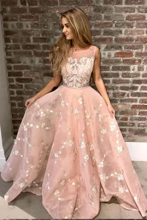 Stylish A Line Round Neck Pink Prom Dresses with Lace Appliques Online OKA44