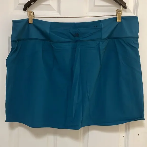 The North Face Golf/Tennis/Athletic/Athleisure Skort, NWT!