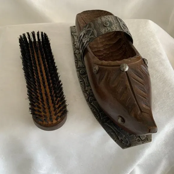 Wooden french dog shoes brusch  holder