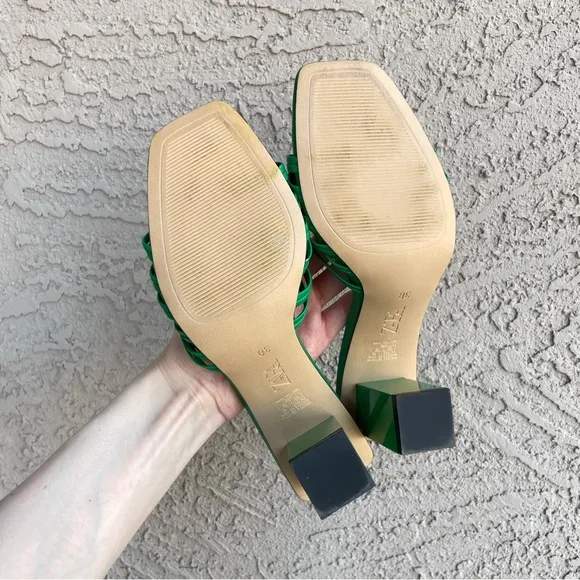 ZARA Kelly Green Strappy Open Toe Block Heel Knotted Leather Sandal Heels Sz 38